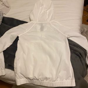 Lululemon Size 2 Pullover jacket with hood